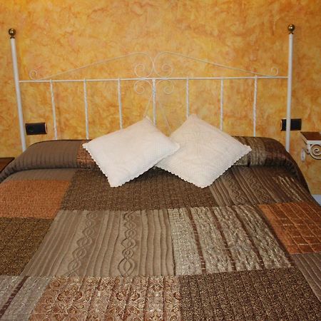 Hotel Apartamentos Melihah Дарока Экстерьер фото
